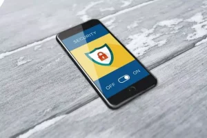 arkevia coffre fort : profitez d'une solution sécurisée pour le stockage en ligne de vos documents sensibles, garantissant confidentialité et accès facile.